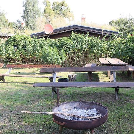 Blockhaus Zahren Villa Penzlin Exterior foto